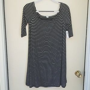 Old Navy medium black and white striped dress